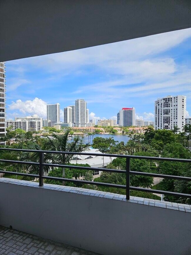 Building Photo - 600 Three Islands Boulevard