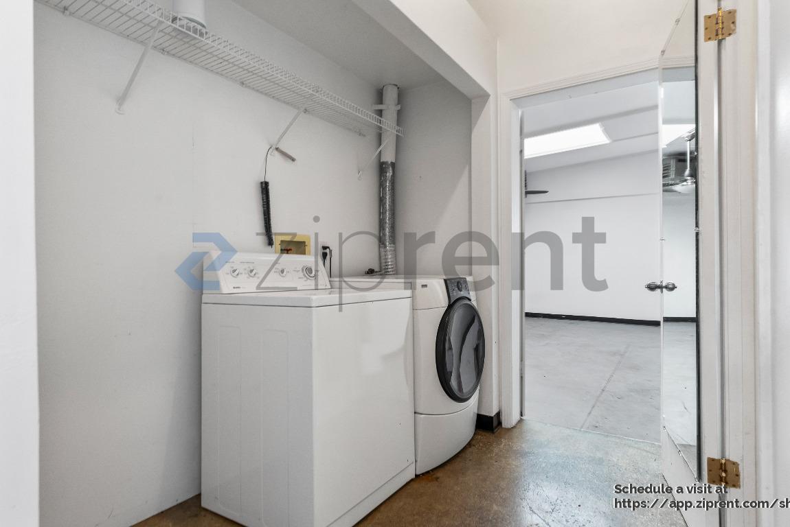 Building Photo - 3016 Filbert St