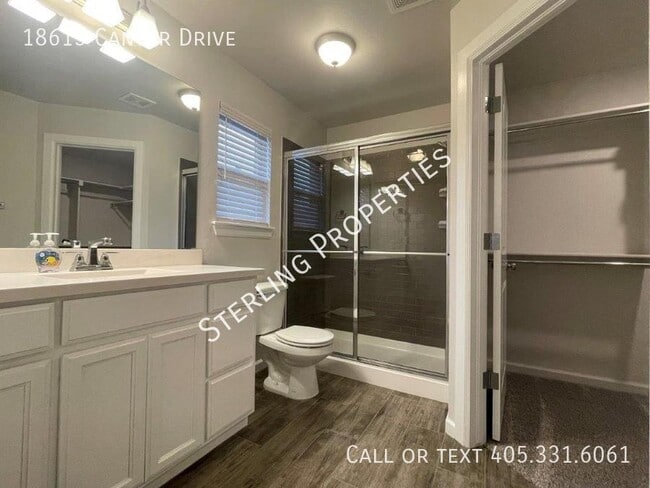 Building Photo - 18613 Cantar Dr