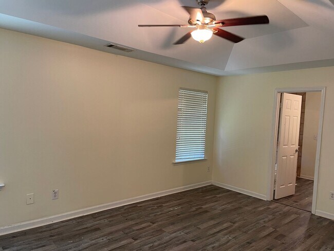 Building Photo - Home in Sable Glen for Rent - South Fulton
