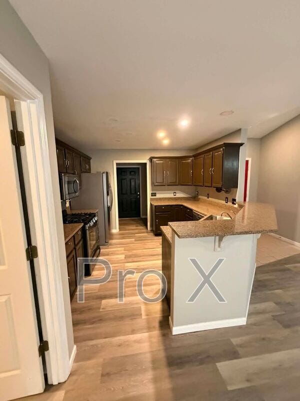 Building Photo - 2430 E Manitou St