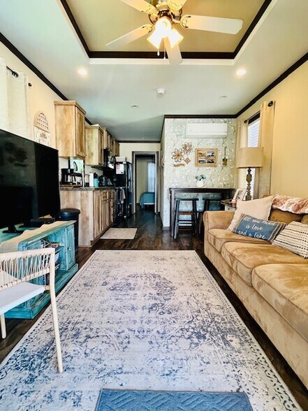 Building Photo - 1183 Lavaca