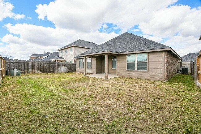 Building Photo - 1515 Anyder Pl