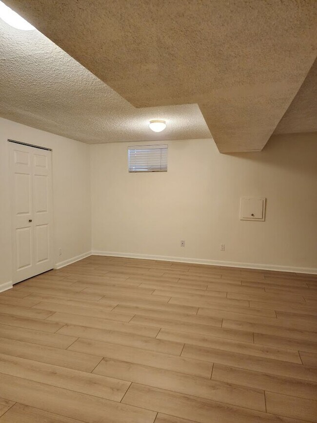 Building Photo - Long Realty & Property Management - Great ...