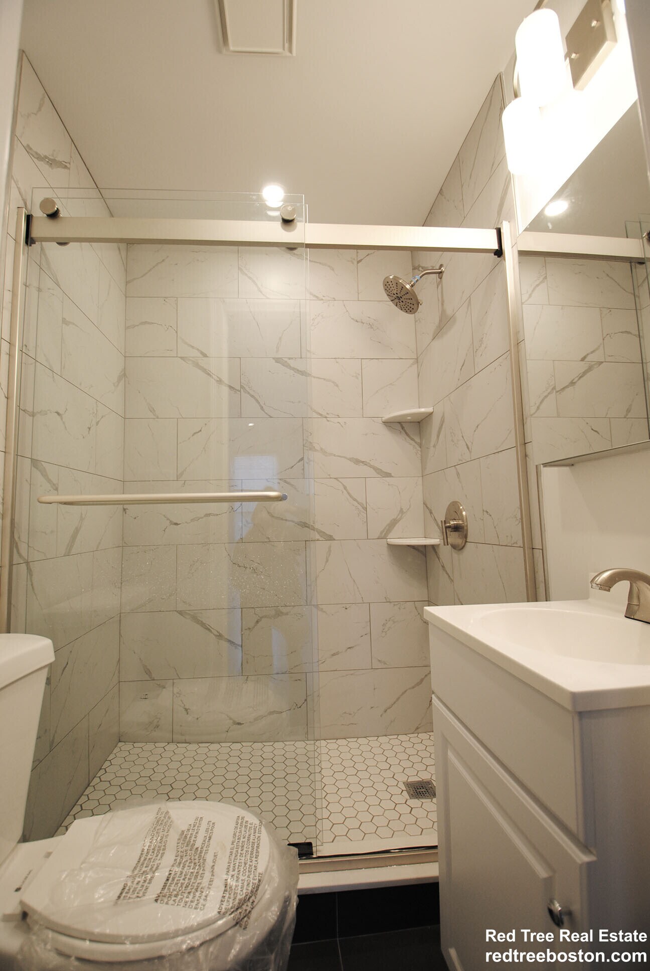 Building Photo - 225 Newbury St