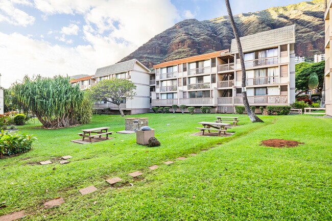 Building Photo - 84-621-755 Ala Mahiku St