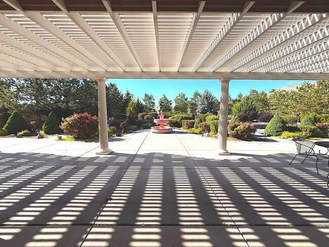 Building Photo - Spanish Springs 5bed/3bath - Move in Speci...