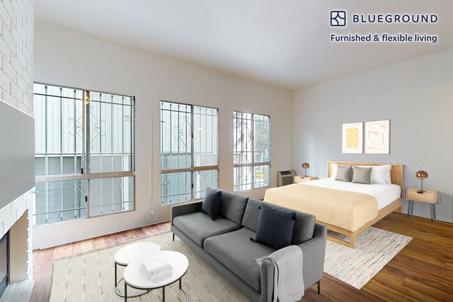 Building Photo - 10965 Rochester Ave