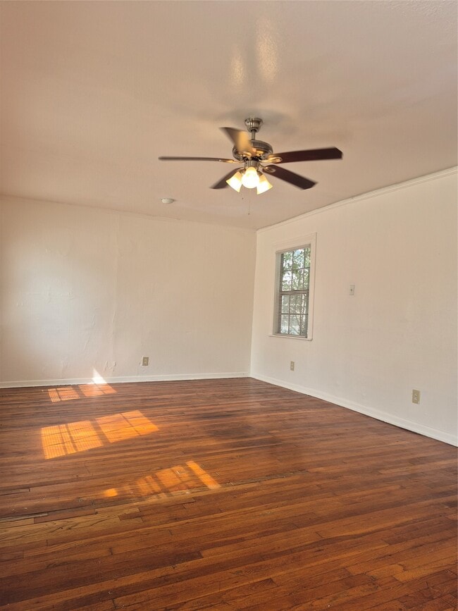 Building Photo - 3515 Ozark St