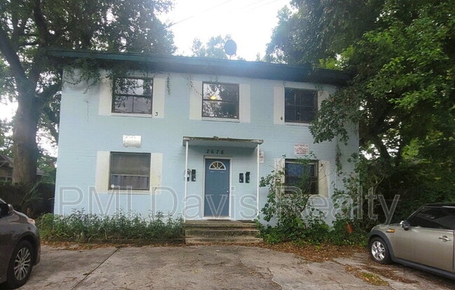 Building Photo - 2678 Ernest St