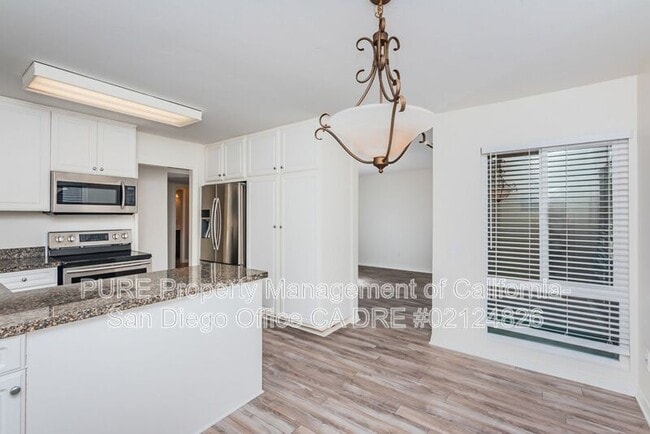 Building Photo - 17129 W Bernardo Dr