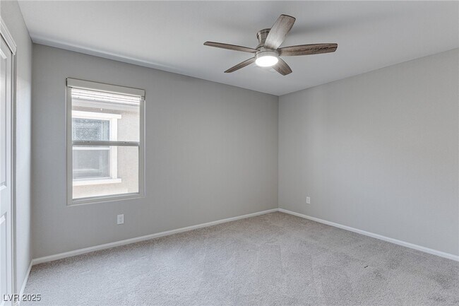 Building Photo - 9539 Wayfarer Seek Ct