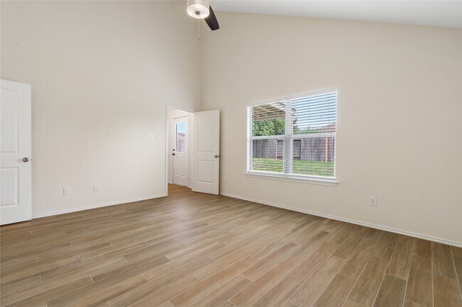 Building Photo - 7226 Basque Country Dr