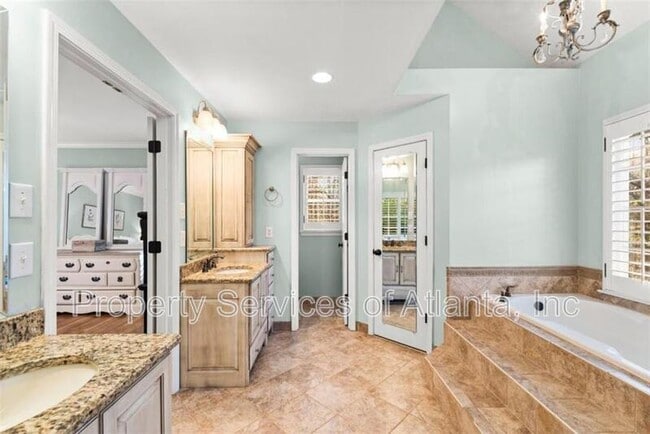 Building Photo - 5082 Sherrer Dr NW