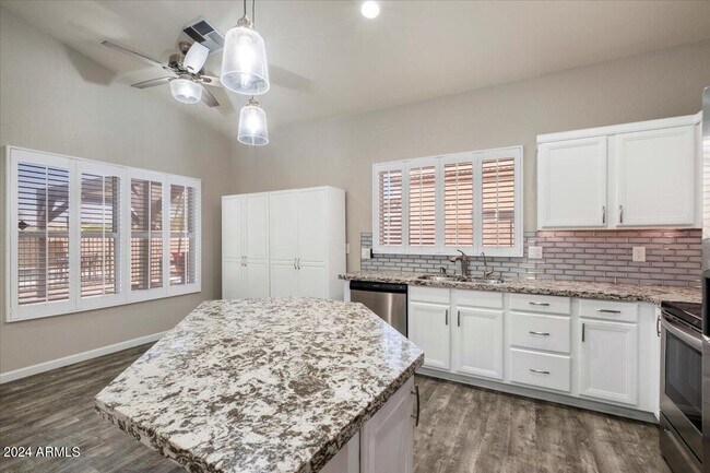 Building Photo - 4623 E Desert Wind Dr.