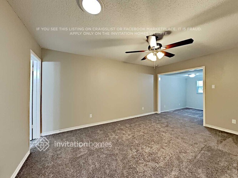 Building Photo - 5405 Sandpiper Ln