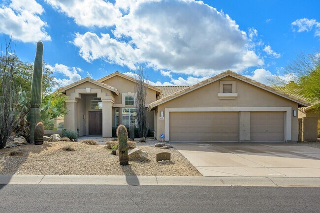 Building Photo - 9375 E Sutherland Way