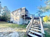 Building Photo - HWY 421 Studio 15 mintues out of Wilmingto...