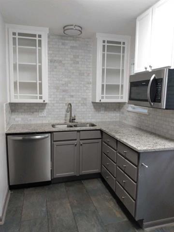 Building Photo - 4738 El Campo Ave