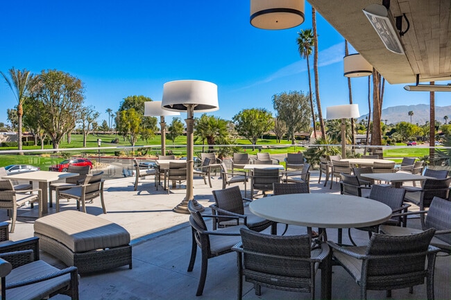 Building Photo - 1 Briarcliff Ct