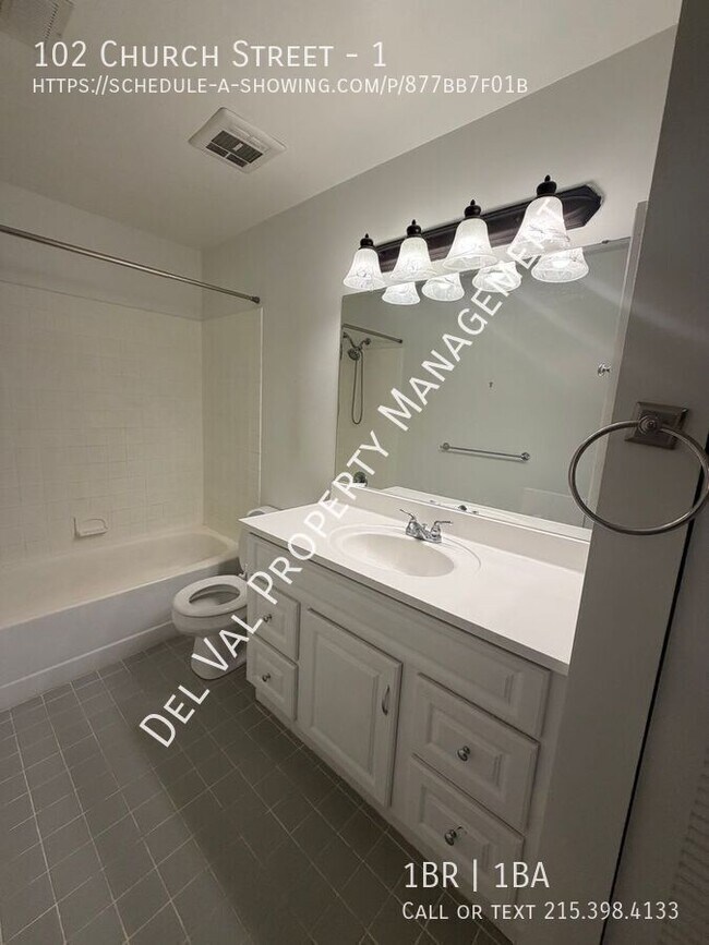 Building Photo - 102 Church St