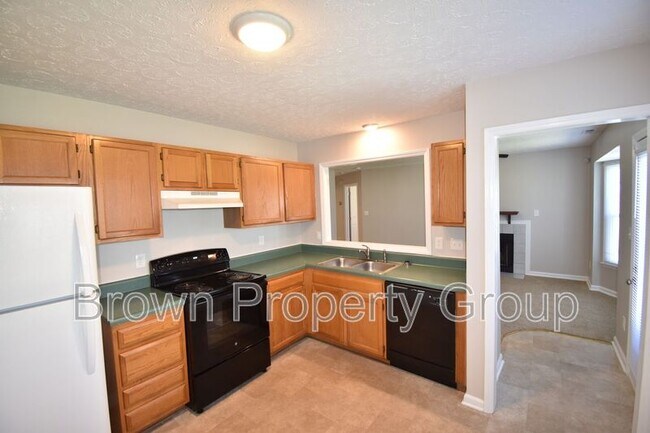 Building Photo - 55 Surfwind Dr