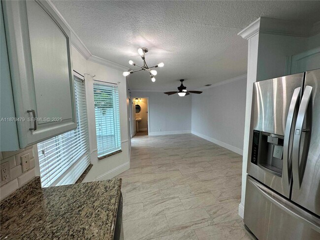 Building Photo - 2611 Regalia Way