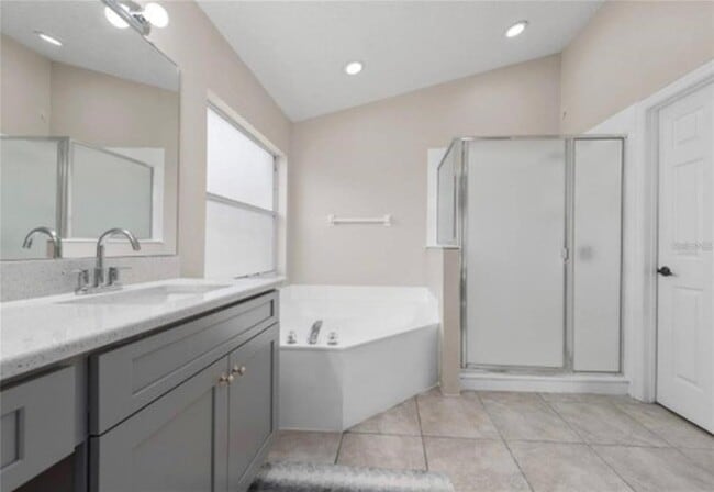 Building Photo - 437 Julliard Blvd