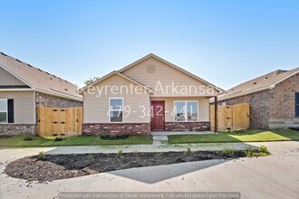 Building Photo - Charming Curb Appeal Meets Modern Comfort in the Monaco Plan!
