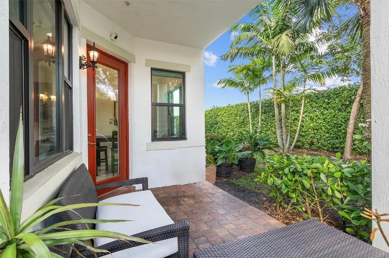 Building Photo - 1423 SW 115th Ave