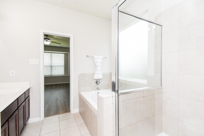 Building Photo - 24914 Alberti Sonata Dr