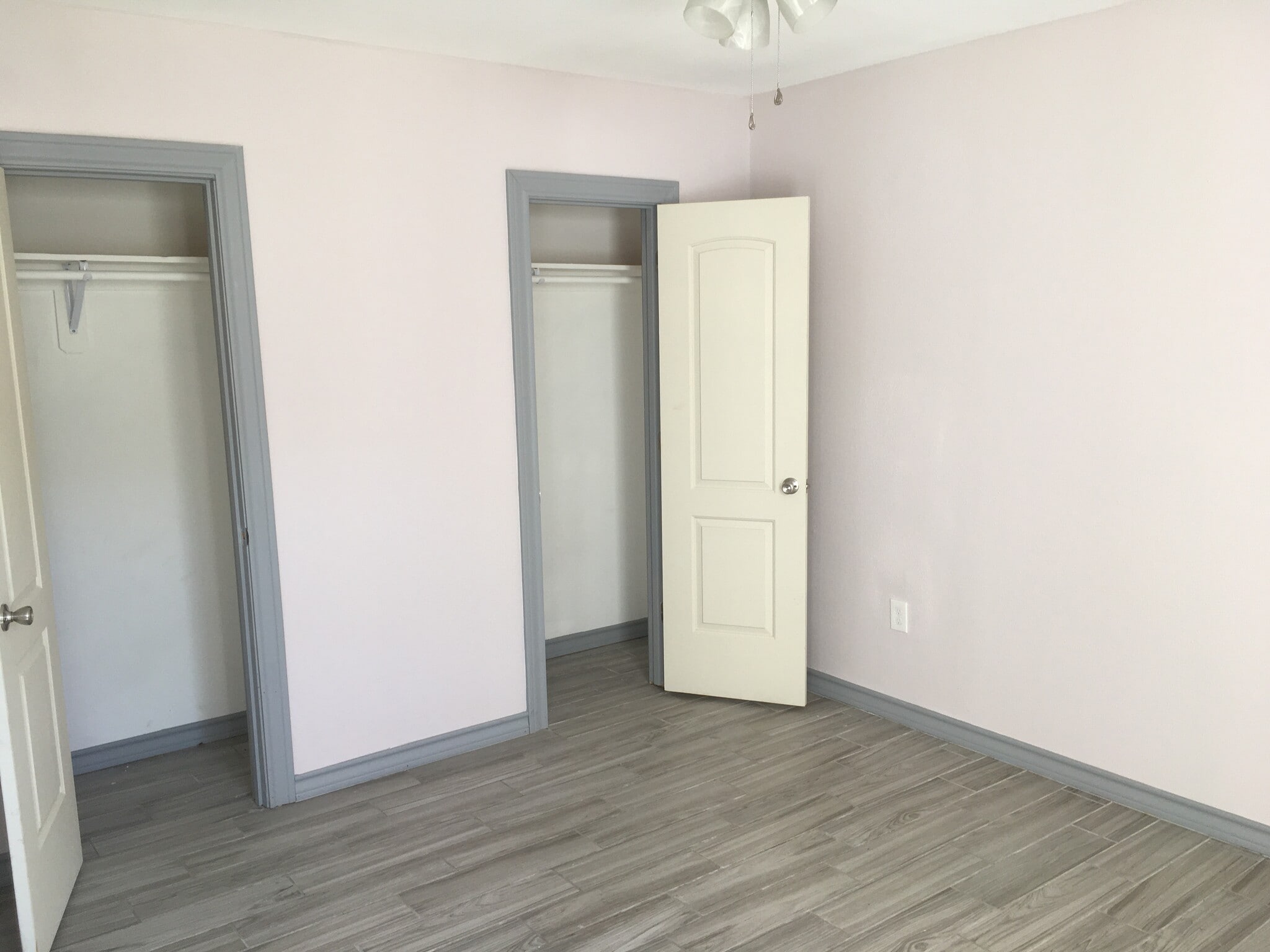 1st floor bdrm - 2809 Melanie Dr