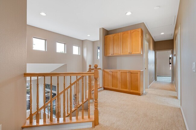 Building Photo - Gated corner lot home walking distance to the beach