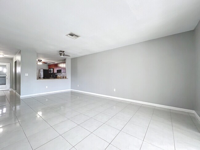 Building Photo - 5775 Fernley Dr W