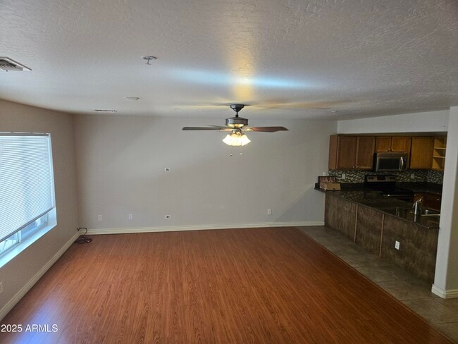 Building Photo - 16021 N 30th St