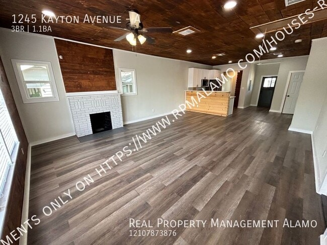 Building Photo - 1245 Kayton Ave