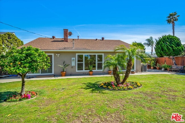 Building Photo - 5911 S Corning Ave