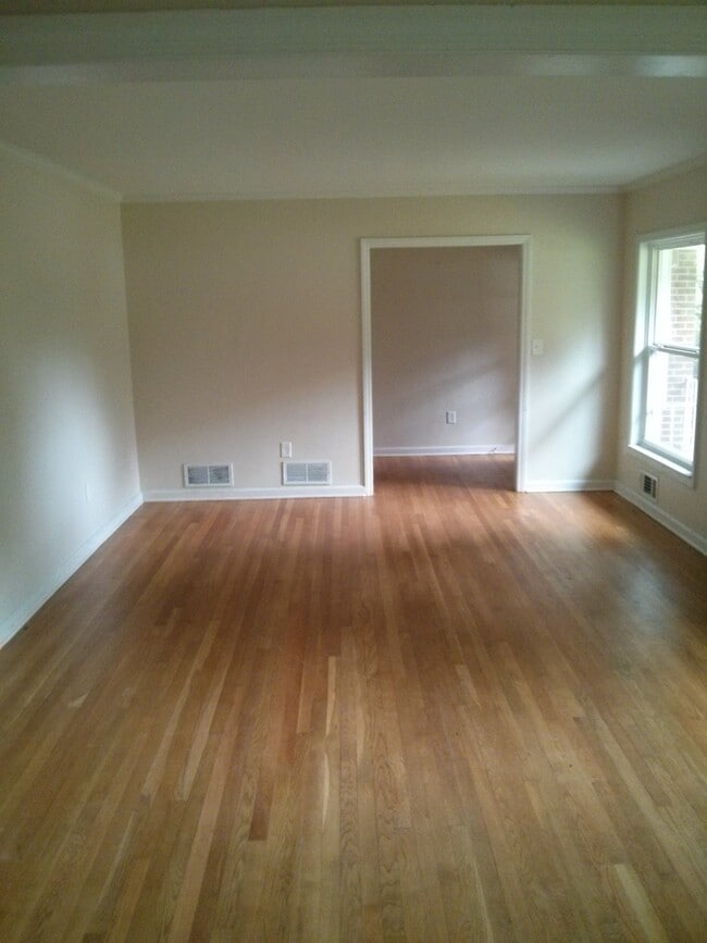 Building Photo - NOW ACCEPTING CITY OF ATLANTA 3-BEDROOM HOUSING VOUCHERS.