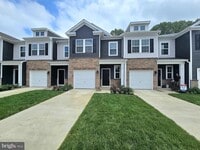 Building Photo - 8 Whaler Dr