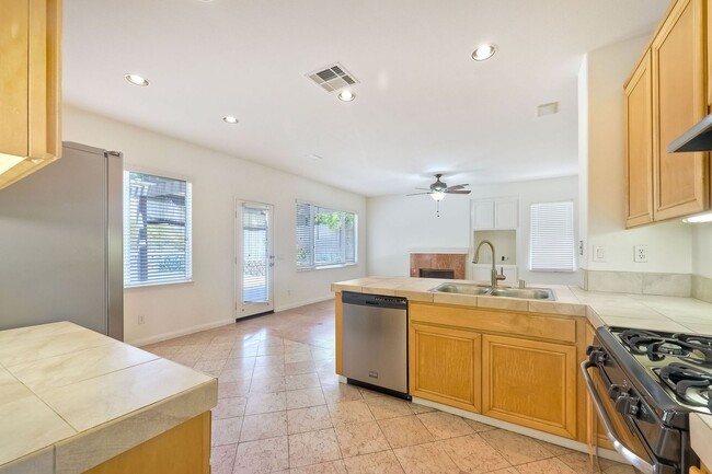 Building Photo - Recently Renovated 2-story home!