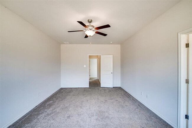 Building Photo - 6507 Catherine Dr