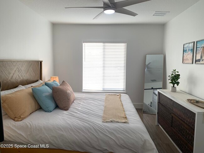 Building Photo - 710 Orange Blossom Dr