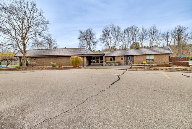 Building Photo - 38 Rambling Brook Ln