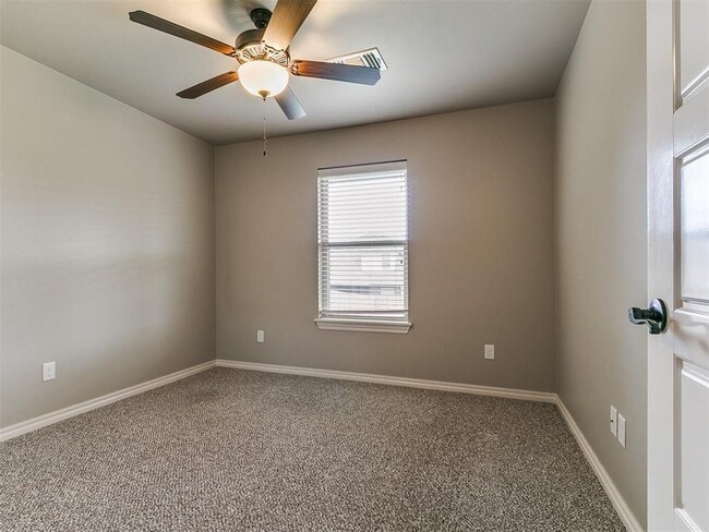 Building Photo - 4932 Wister Ln