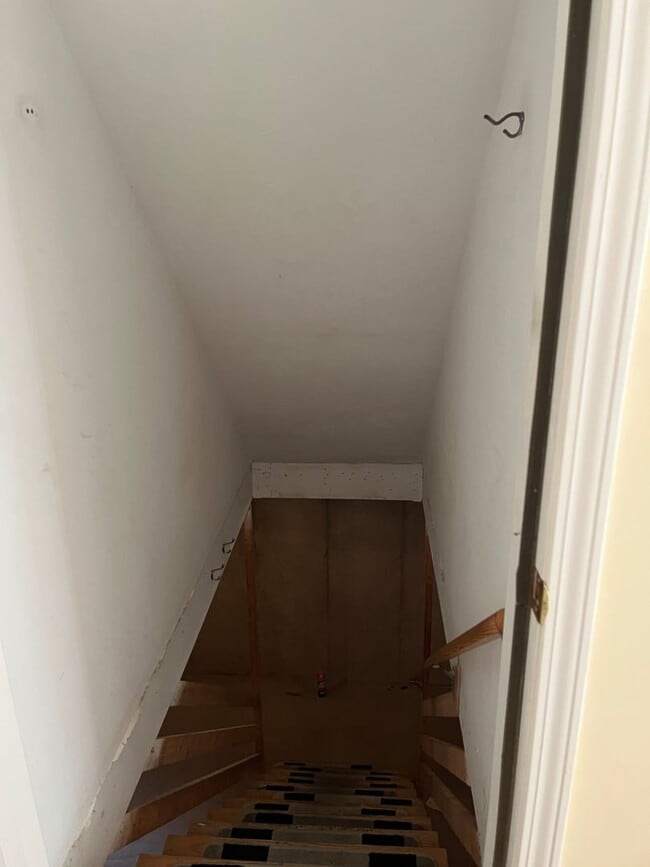 Building Photo - Private 3/4 BR 2.5Ba in Forestdale area of Sandwhich