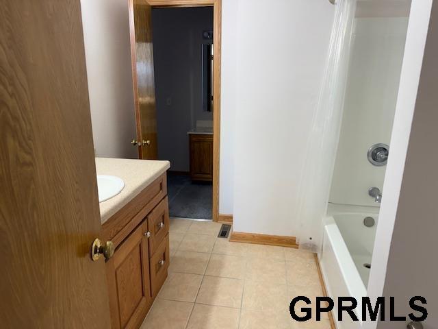 Building Photo - 3720 Gayle Ave