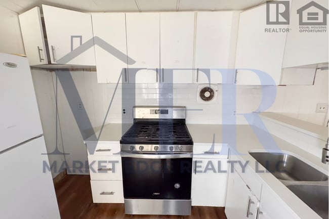 Building Photo - 2Bed/2Bath Mobile at Southern/Ellsworth Rd! No Application fee!