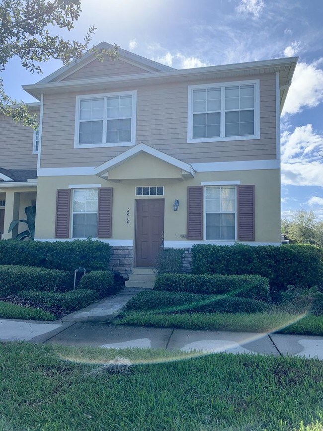 Parkview Townhome Newly renovated 2814 Grasmere View Pkwy N