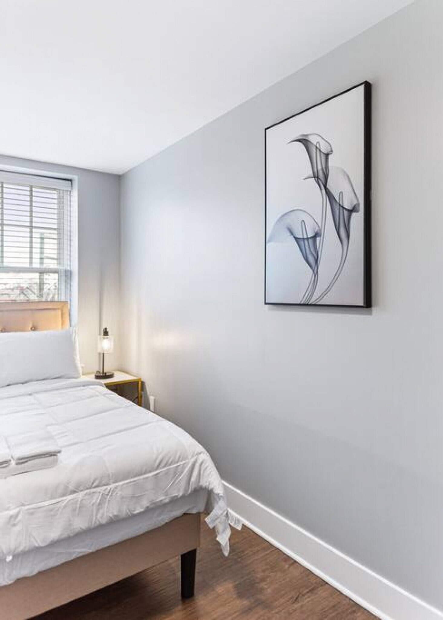 Building Photo - 457 E Kirby St