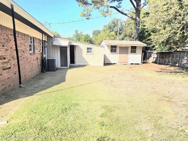 Building Photo - 1513 Arcady Ln